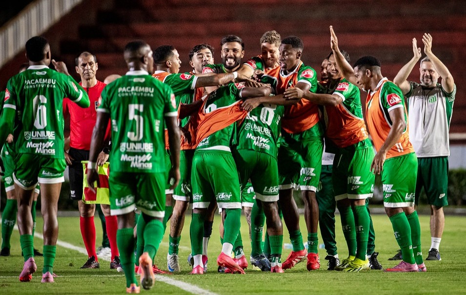 Uberlândia vence Crac pela Série D