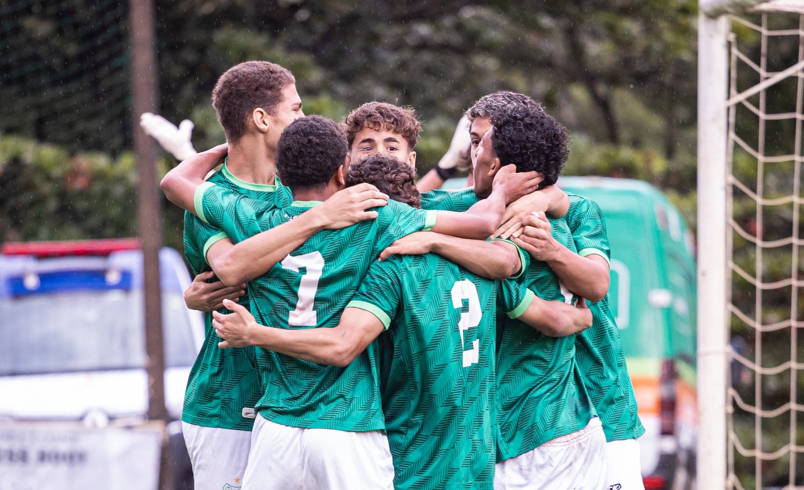 Uberlândia goleia Patrocinense pelo Mineiro Sub-15 e Sub-17