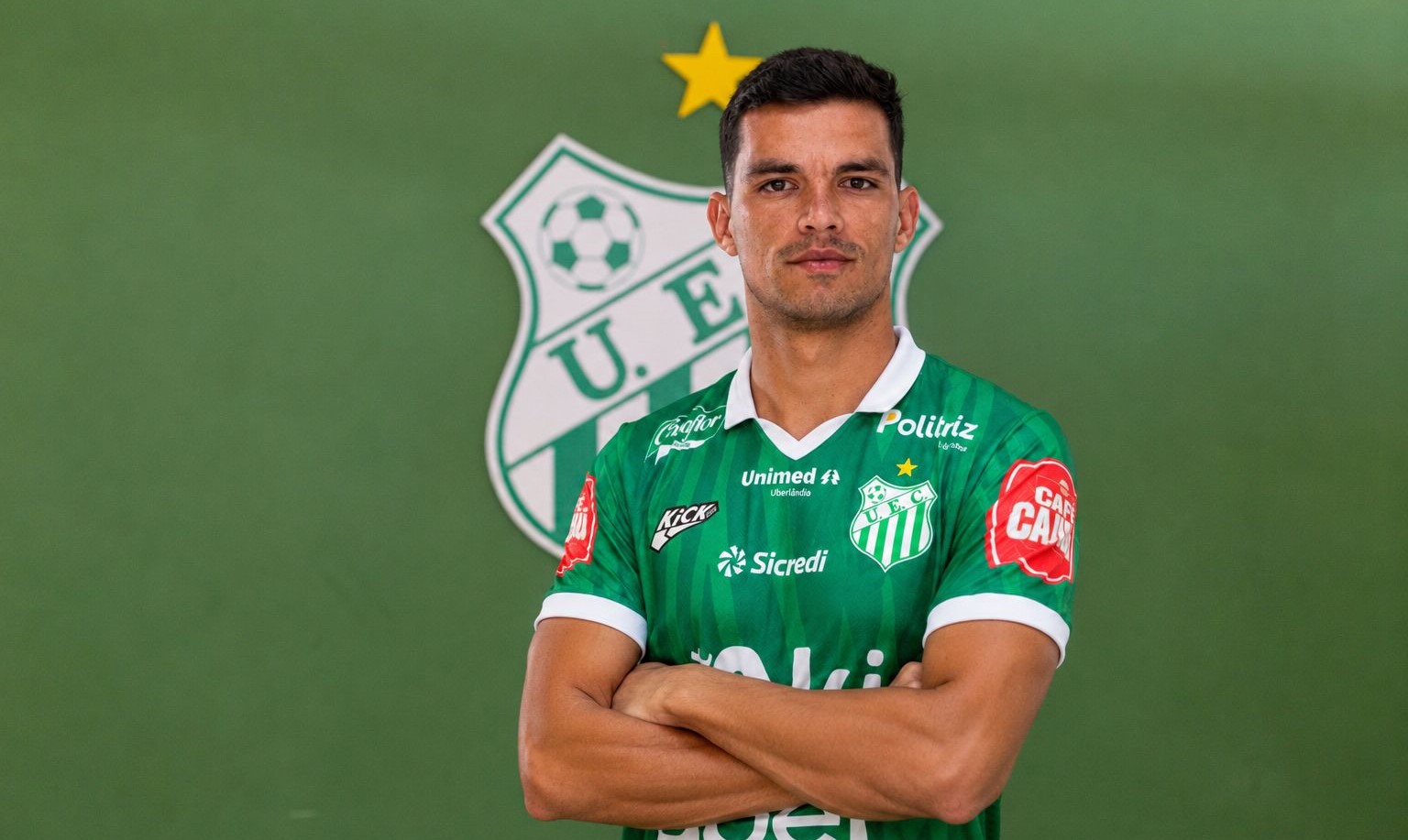 Uberlândia acerta com zagueiro Rayan
